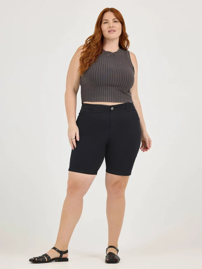 Women's Legendary Chino Bermuda (Plus)