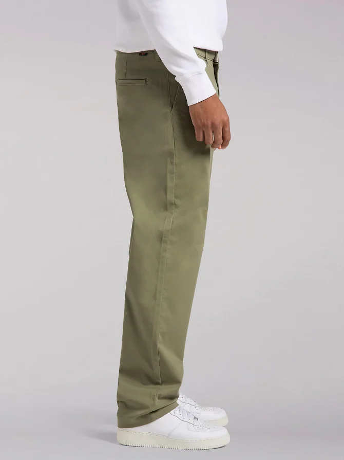 Men's European Collection Chetopa Relaxed Fit Chino - Image 4