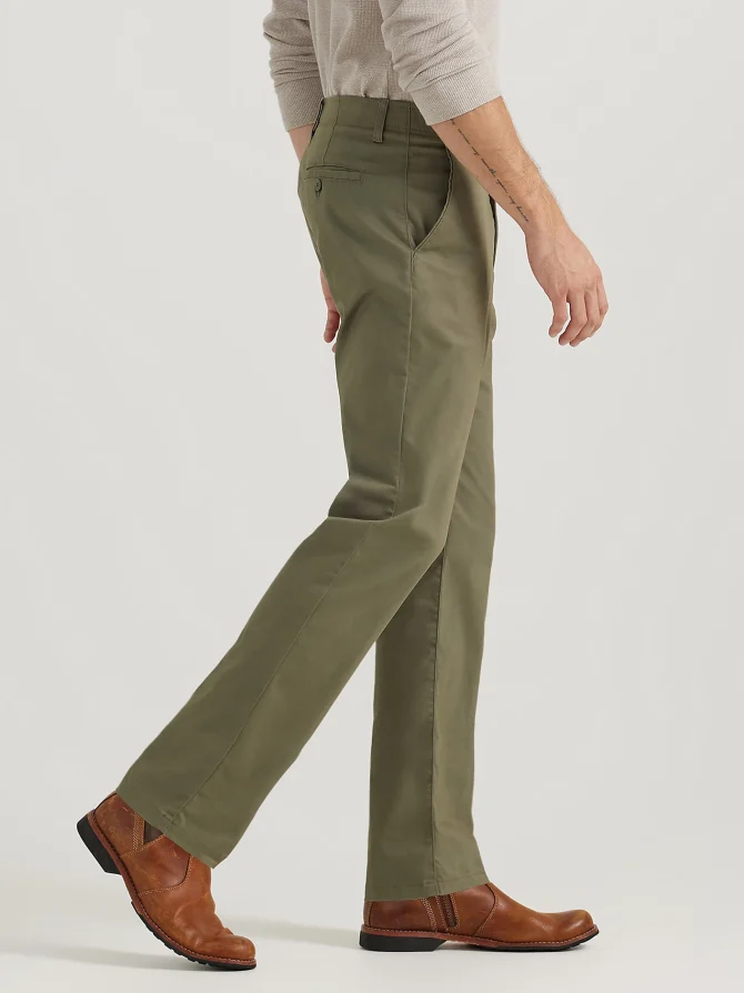 Men's Extreme Motion Slim Fit Khaki Pant - Image 4