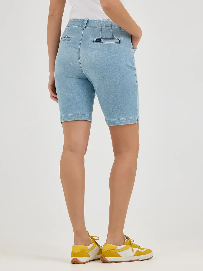 Women's Legendary Chino Denim Bermuda - Image 3