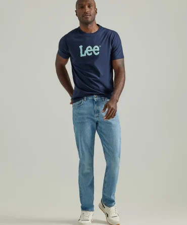 Men's Legendary Athletic Tapered Jean