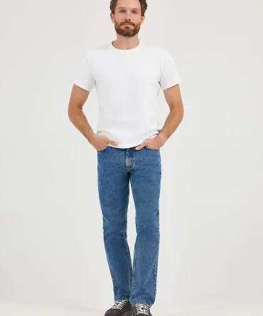 Men's Legendary 100% Cotton Relaxed Straight Jean