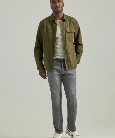 Men's Extreme Motion Regular Fit Straight Leg Jean