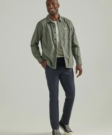 Men's Legendary Slim Straight Flat Front Pant