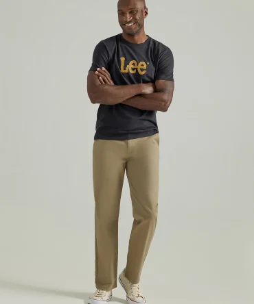 Men's Legendary Relaxed Straight Flat Front Pant