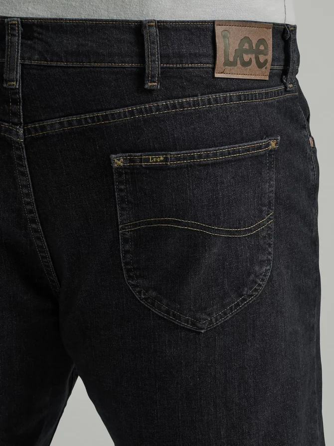 Men's Legendary Regular Straight Jean (Big & Tall) - Image 6