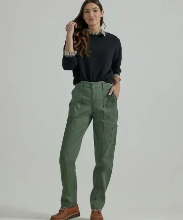 Women's Ultra Lux Comfort with Flex-to-Go Loose Utility Pant (Petite)