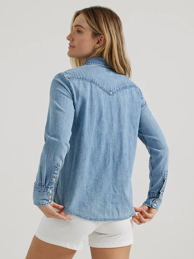Women's Legendary Western Shirt - Image 2