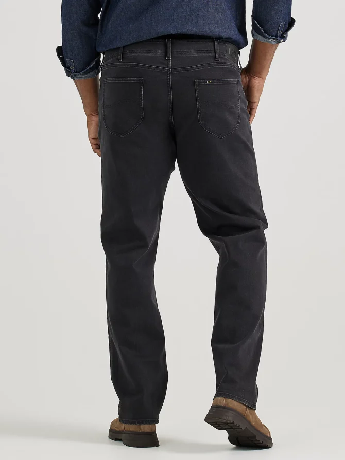 Men's Extreme Motion MVP Relaxed Straight Jean (Big & Tall) - Image 3