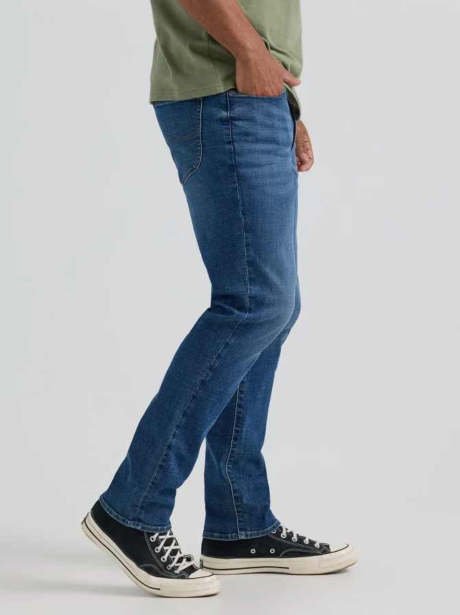 Men's Extreme Motion Regular Taper Jean - Image 4