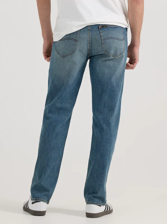 Men's Extreme Motion Relaxed Straight Jean - Image 3