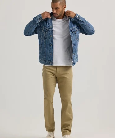 Men's Extreme Motion Relaxed Straight Twill Jean