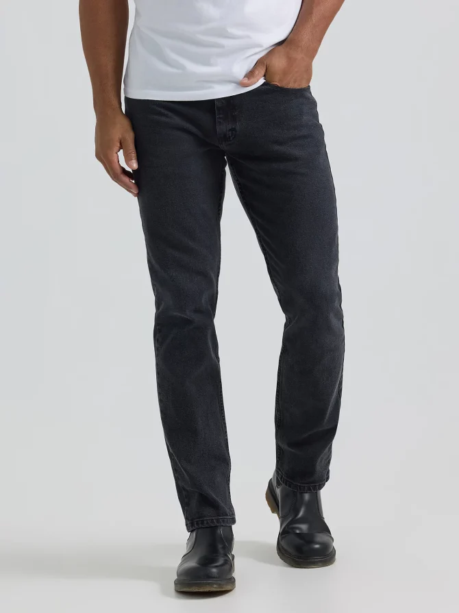 Men's Legendary Athletic Tapered Jean - Image 2