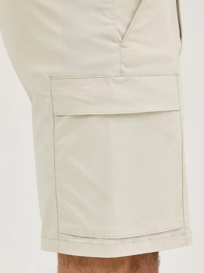 Men's Extreme Motion Performance Ripstop Cargo Short - Image 5