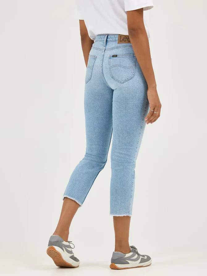 Women's Legendary Frayed Hem Capri - Image 3