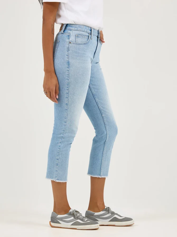 Women's Legendary Frayed Hem Capri - Image 4