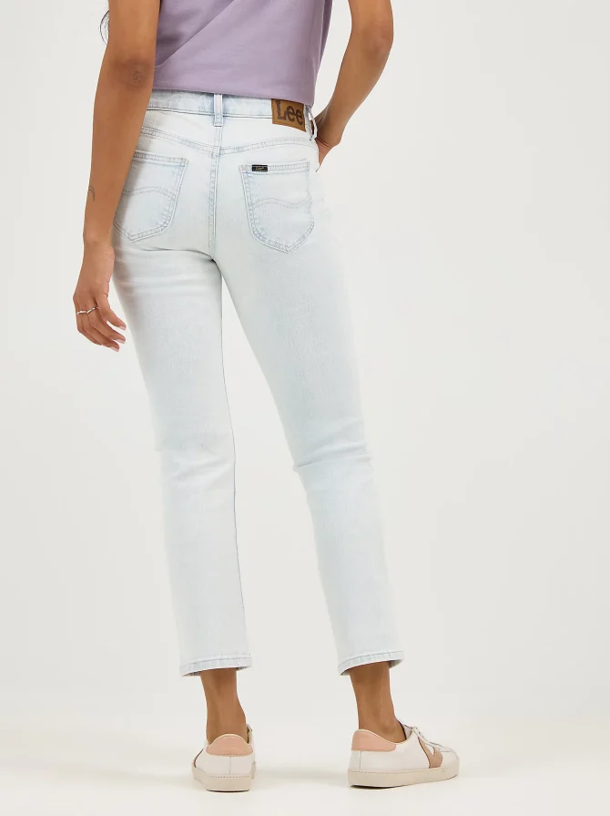 Women's Legendary Straight Crop - Image 3