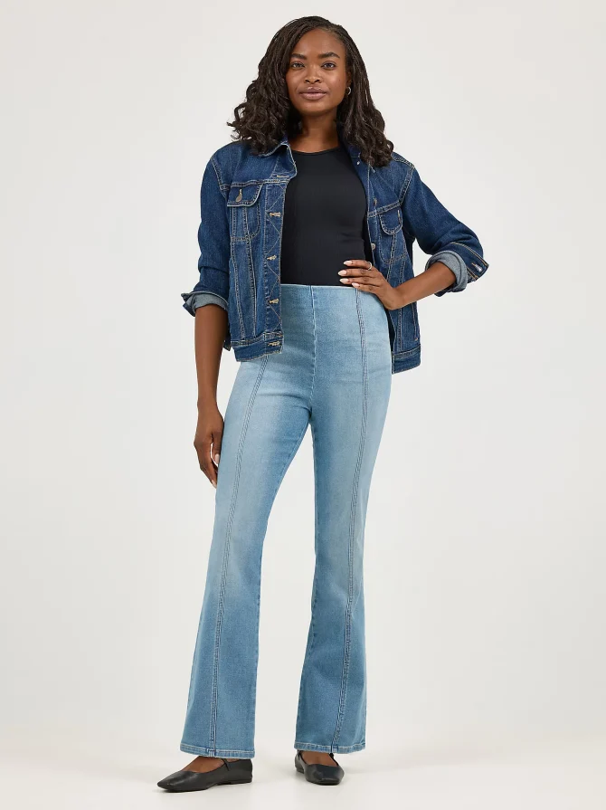 Women's Pull On Bootcut Jean