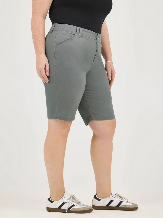 Women's Legendary Chino Bermuda (Plus) - Image 4