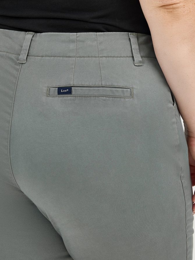 Women's Legendary Chino Bermuda (Plus) - Image 5