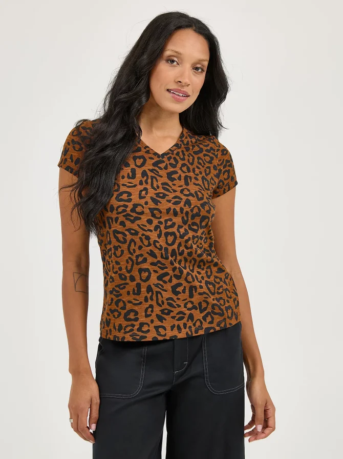Women's Basic V-Neck Print Tee