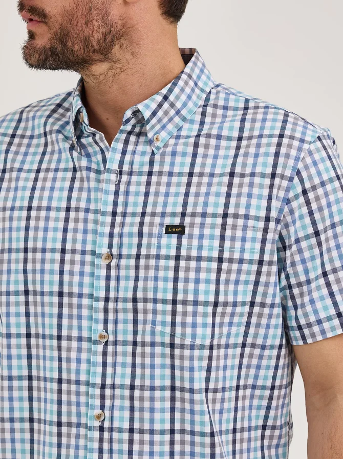Men's Short Sleeve Thin Line Plaid Button Down Shirt - Image 3