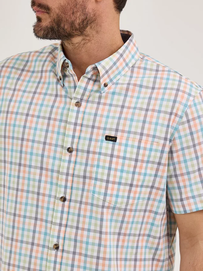 Men's Short Sleeve Thin Line Plaid Button Down Shirt - Image 3