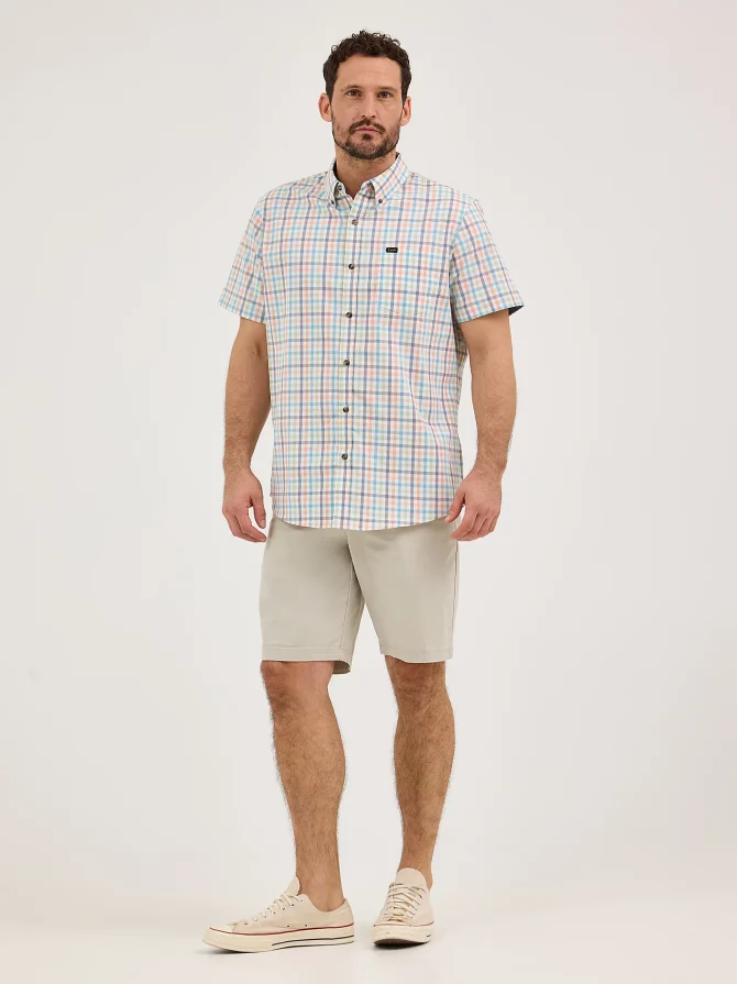 Men's Short Sleeve Thin Line Plaid Button Down Shirt - Image 4