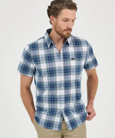 Men's One Pocket Plaid Button Down Shirt