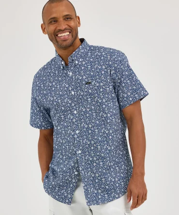 Men's Short Sleeve Textured Print Button Down Shirt