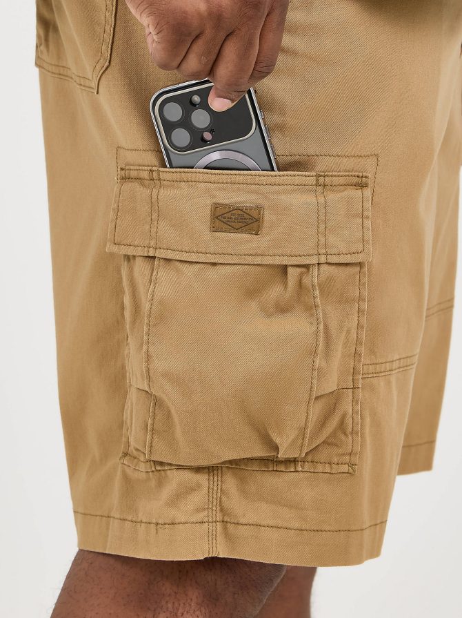 Men's Extreme Motion Carolina Cargo Short (Big & Tall) - Image 6