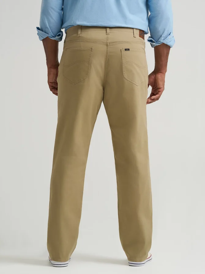Men's Extreme Motion Relaxed Straight Twill Jean (Big & Tall) - Image 3