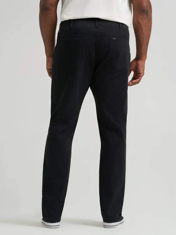Men's Extreme Motion Straight Fit Tapered Leg Jean (Big & Tall) - Image 3