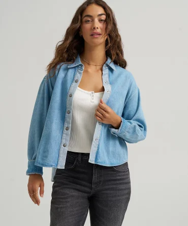 Women's Two Toned Denim Snap Front Shirt