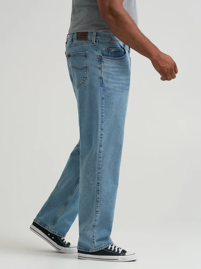 Men's Legendary Relaxed Straight Jean (Big &Tall) - Image 4