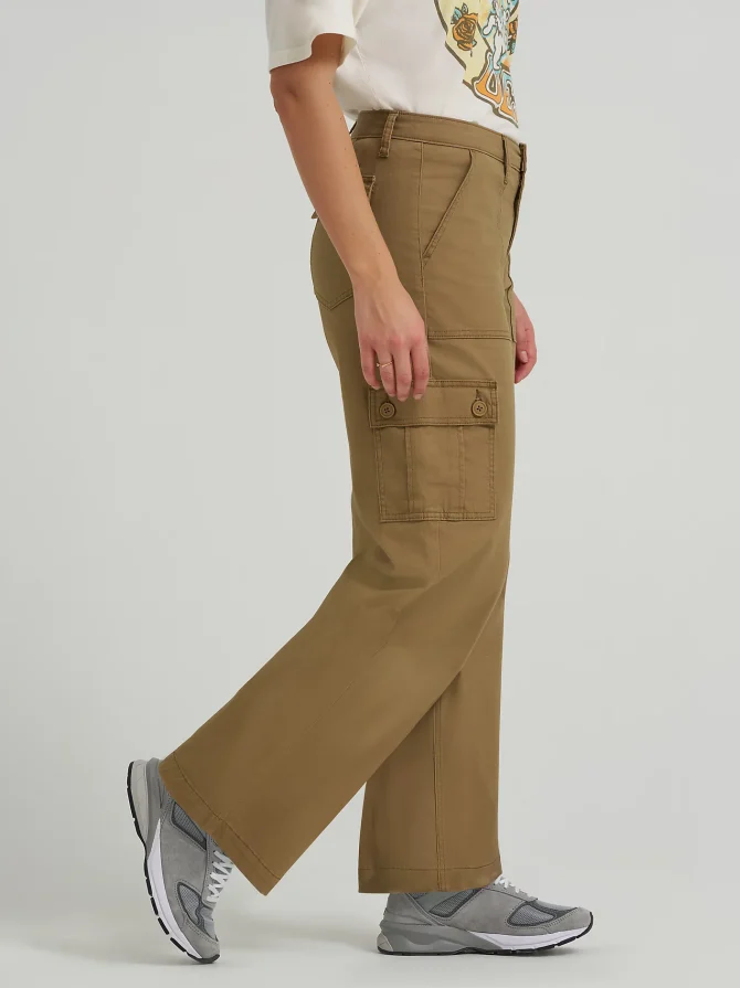 Women's Loose Straight Cargo Pant - Image 4