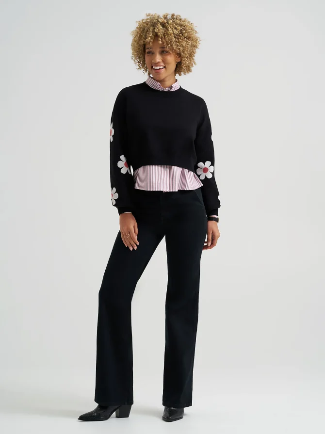 Women's Daisy Print Sleeve Crop Sweater - Image 4