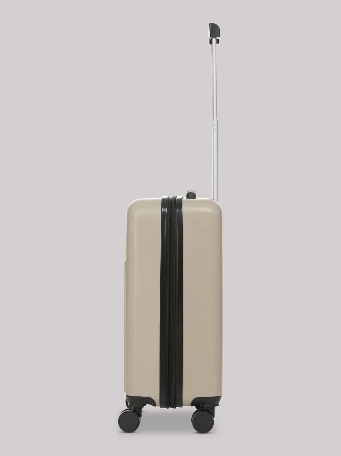 21" Hard Side Carry-On Luggage - Image 3