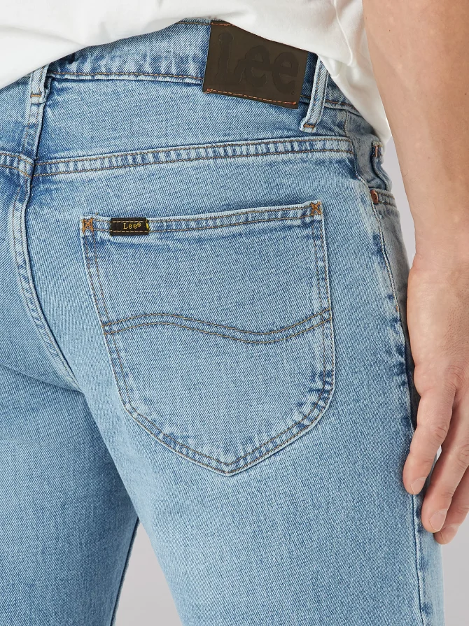 Men's Legendary Bootcut Jean - Image 4
