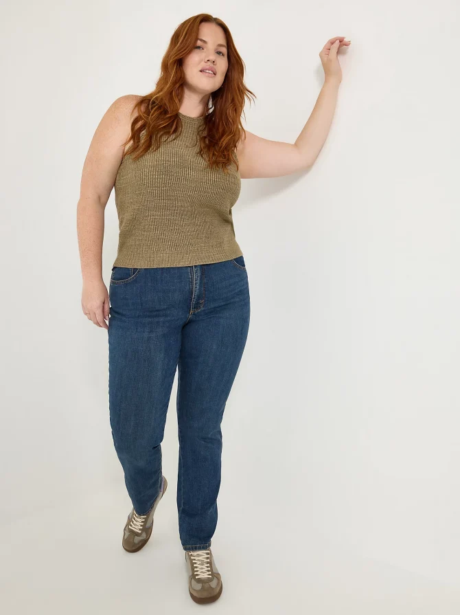 Women's Instantly Slims Relaxed Fit Straight Leg Jean (Plus) - Image 7