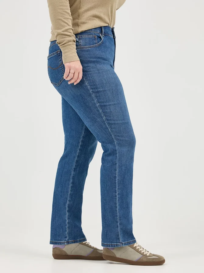 Women’s Stretch Relaxed Fit Straight Leg Jean (Plus) - Image 4