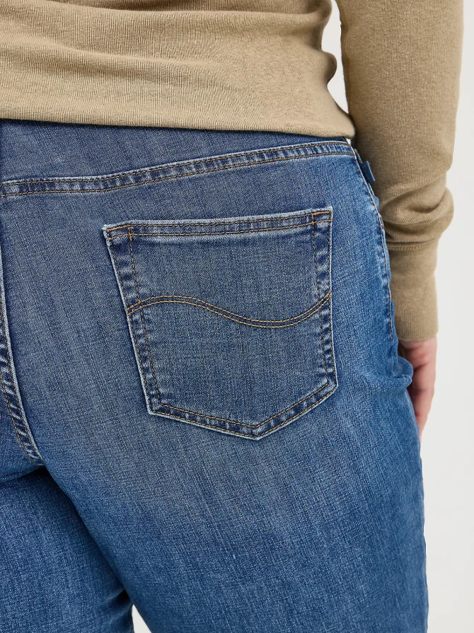 Women’s Stretch Relaxed Fit Straight Leg Jean (Plus) - Image 5