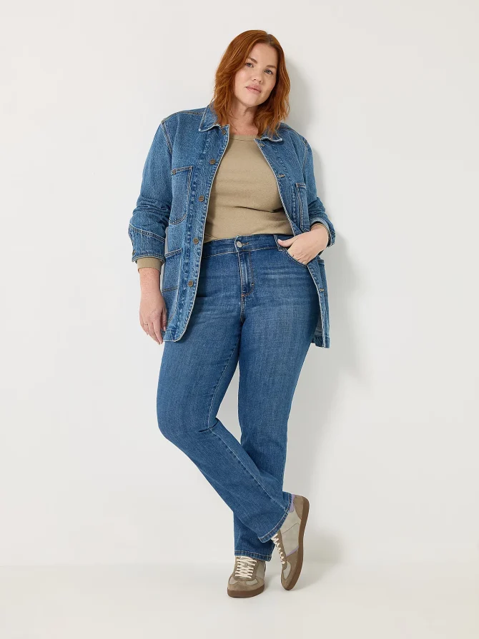 Women’s Stretch Relaxed Fit Straight Leg Jean (Plus) - Image 7