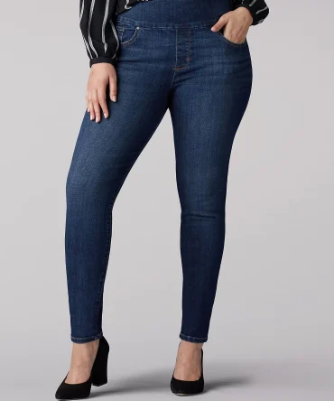 Women’s Sculpting Slim Fit Skinny Pull-On Jean (Plus)