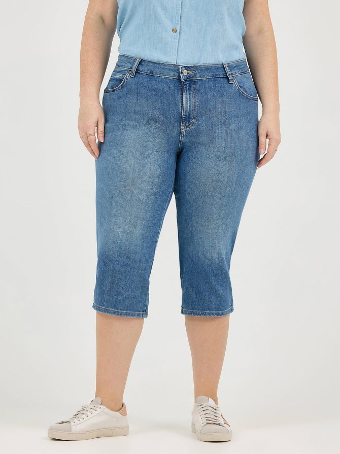 Women’s Relaxed Fit Capri (Plus) - Image 2