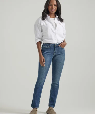 Women's Legendary Straight Jean (Petite)