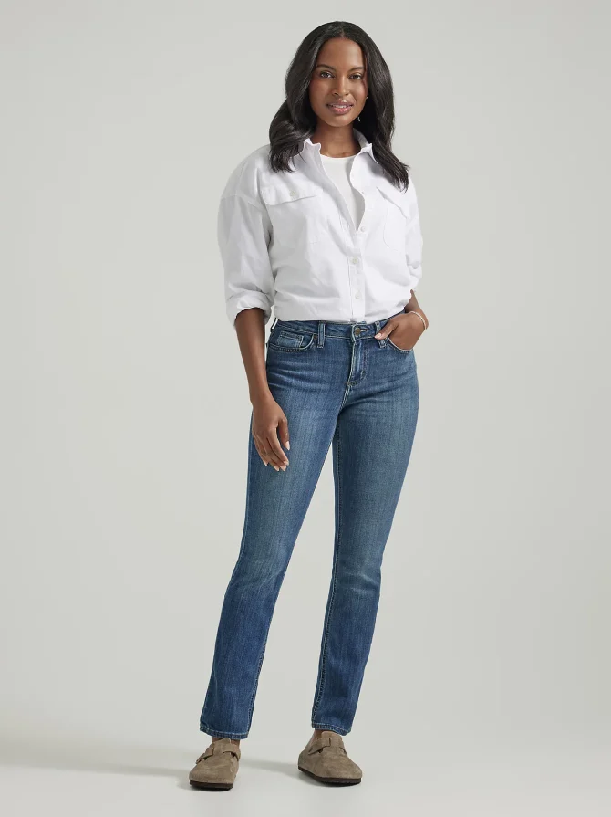 Women's Legendary Straight Jean (Petite)