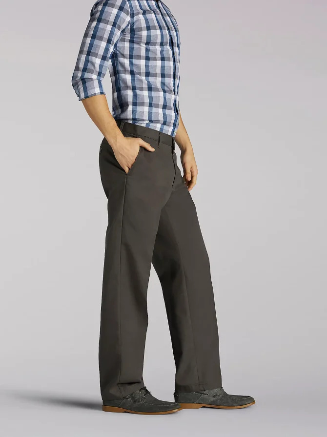 Men's Total Freedom Relaxed Fit Tapered Leg Pant - Image 3