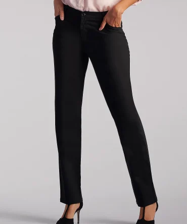 Women’s Relaxed Fit Straight Leg Pant All Day Pant (Petite)