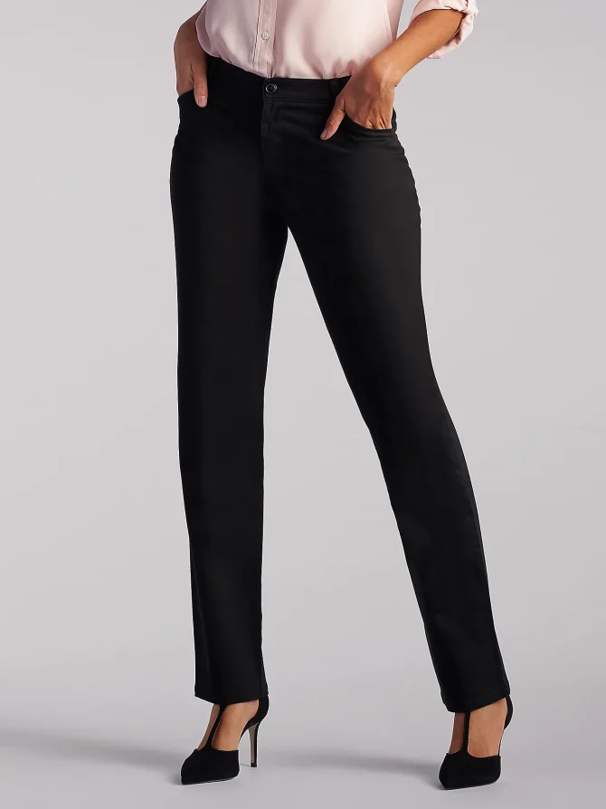 Women’s Relaxed Fit Straight Leg Pant All Day Pant (Petite)